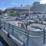 Ponton Boot, Partyfloss “Wanda” / Führerscheinfrei / 15 PS / max. 8 Pers.